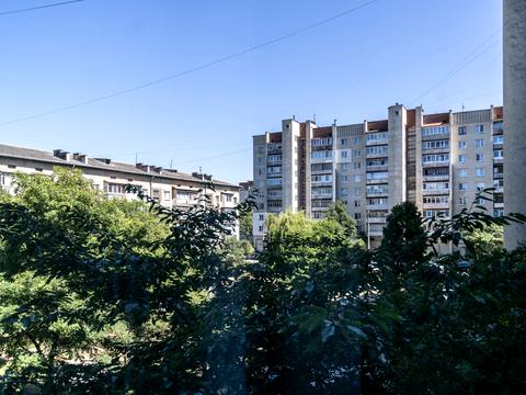 квартира за адресою Тролейбусна вул., 5