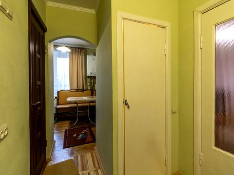 квартира за адресою Тролейбусна вул., 5