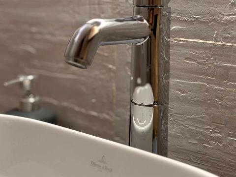 квартира за адресою Київ, Любомира Гузара просп. (Космонавта Комарова), 46-В