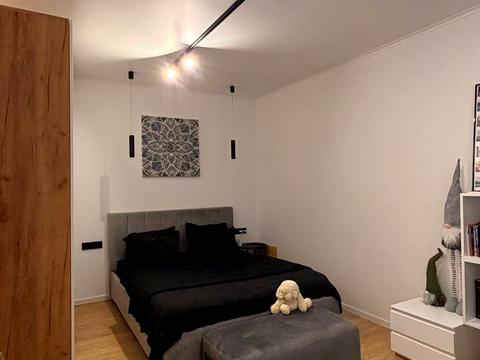 квартира за адресою Київ, Любомира Гузара просп. (Космонавта Комарова), 46-В