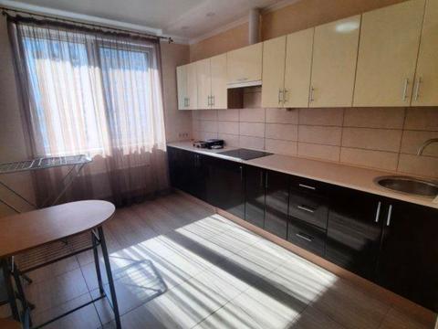 квартира за адресою Перлинна вул., 7