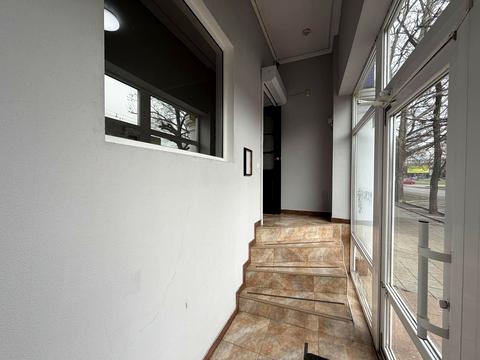 комерційна за адресою Центральний просп. (Леніна), 94а