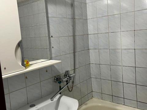 квартира за адресою Житомир, Захисників України вул., 8