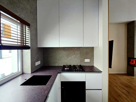 будинок за адресою Перемоги