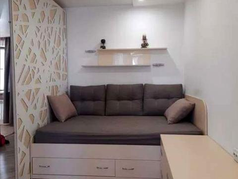 квартира за адресою Академіка Навашина вул., 9