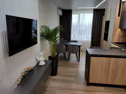 квартира за адресою Академіка Заболотного вул., 1-Б