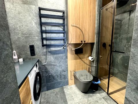 квартира за адресою Салютна вул., 2к6