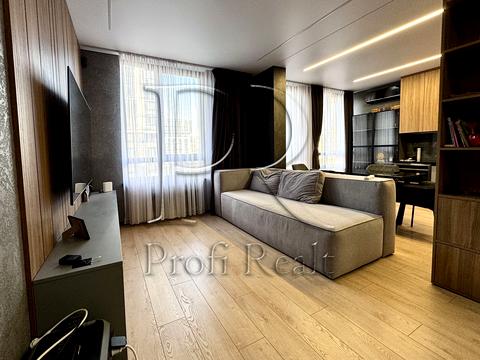 квартира за адресою Салютна вул., 2к6