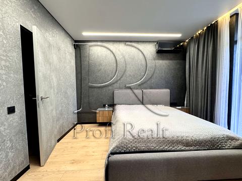 квартира за адресою Салютна вул., 2к6