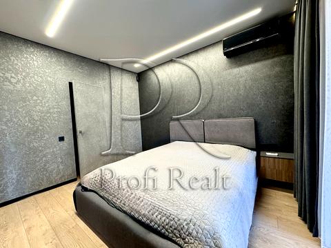 квартира за адресою Салютна вул., 2к6