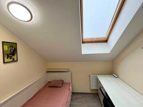 квартира за адресою Джерельна вул., 93