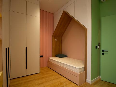 квартира за адресою Нагірна вул., 18/16