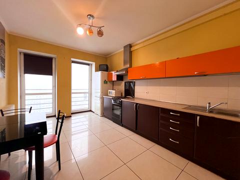 квартира за адресою Юрія Литвинського вул. (Російська), 64