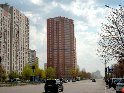 квартира за адресою Ревуцького вул., 9