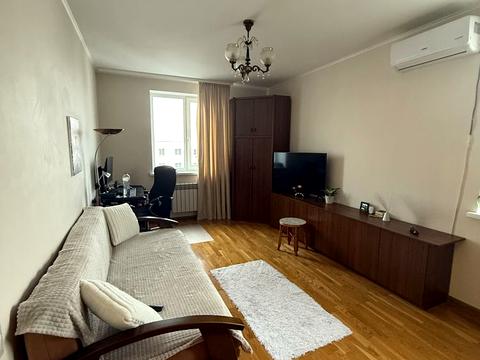 квартира за адресою Сергія Барсукова вул. (Федоренка), 23