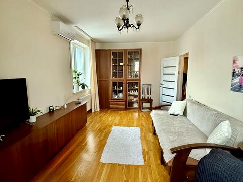 квартира за адресою Сергія Барсукова вул. (Федоренка), 23