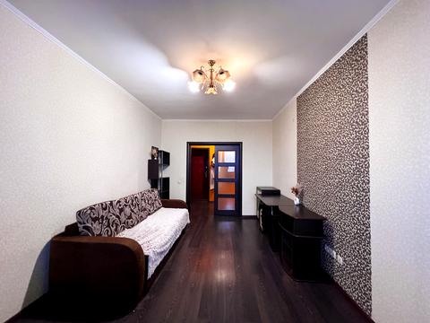 квартира за адресою Юрія Литвинського вул. (Російська), 64