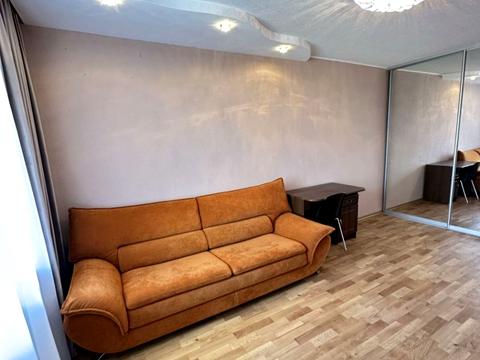 квартира за адресою Добровольців пров., 2