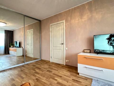 квартира за адресою Добровольців пров., 2