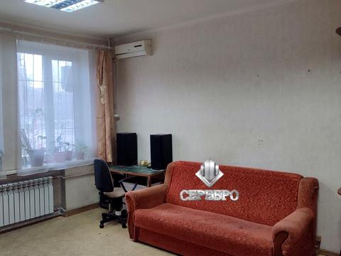 квартира за адресою Тенісна вул., 5