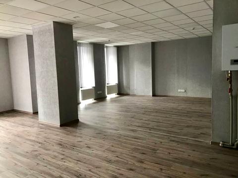 комерційна за адресою Мечникова вул., 19