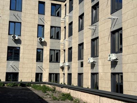 коммерческая по адресу Соборная пл. (Октябрьская), 14