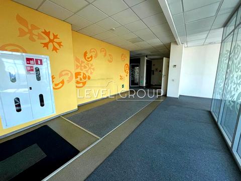 комерційна за адресою Київ, Дегтярівська вул., 27 т