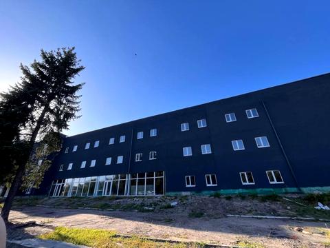 комерційна за адресою Чорних Запорожців вул. (Бориса Кротова), 24