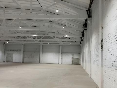 комерційна за адресою Чорних Запорожців вул. (Бориса Кротова), 24