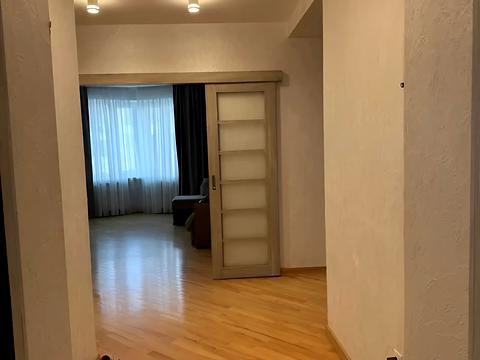 квартира за адресою Тролейбусна вул., 28