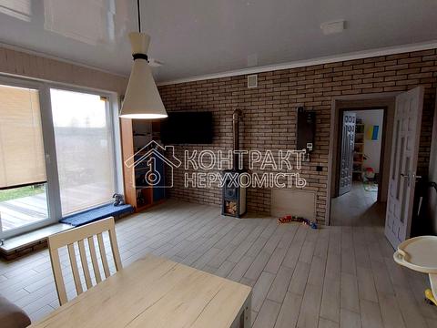 будинок за адресою Зоряна вул.