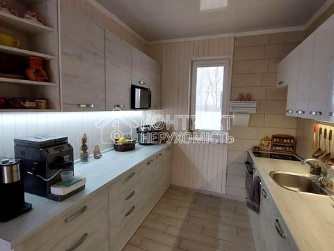 будинок за адресою Зоряна вул.