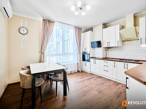 квартира по адресу Практичная ул., 3