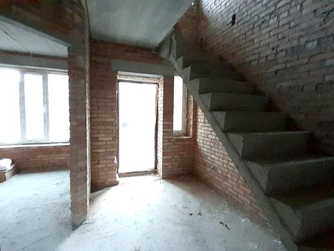 будинок за адресою Леоніда Каденюка пров.