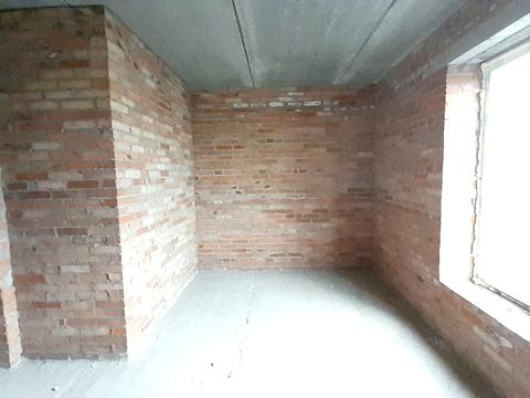 будинок за адресою Леоніда Каденюка пров.