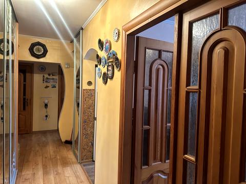 квартира за адресою Коновальця вул., 11