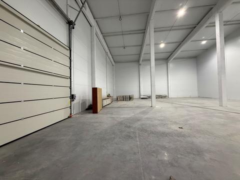 комерційна за адресою Центральна, 10