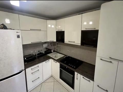 квартира за адресою Коновальця вул., 15