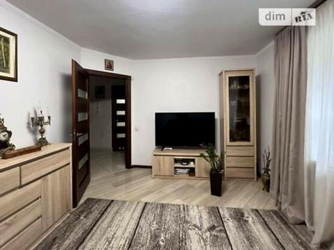 квартира за адресою Коновальця вул., 15