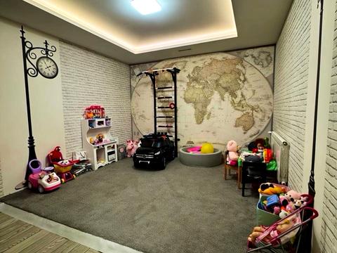 будинок за адресою Марії Заньковецької вул. (Рози Люксембург), 3