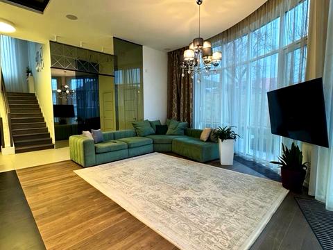 будинок за адресою Марії Заньковецької вул. (Рози Люксембург), 3