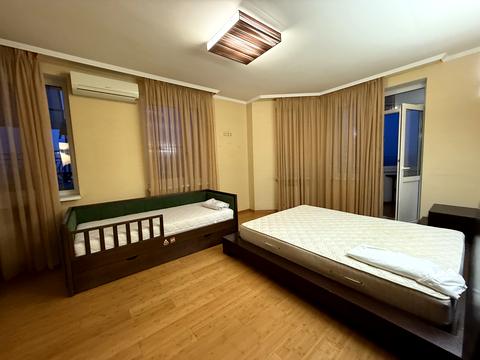 квартира за адресою Київ, В'ячеслава Чорновола вул., 20