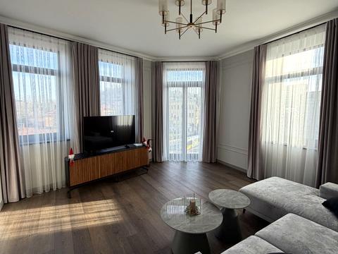 квартира за адресою Під Дубом вул. (Космонавтів), 2