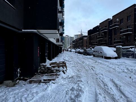 паркомісце за адресою Юліана Пелеша вул., 3