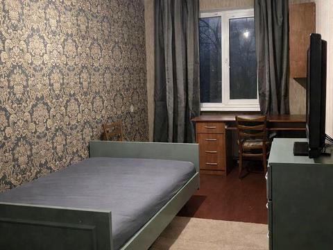 квартира за адресою Космонавтів вул., 8а