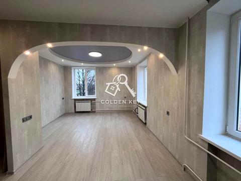 квартира за адресою Кривий Ріг, Поштовий просп. (Карла Маркса), 80