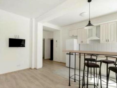 квартира по адресу Еврейская ул. (Бебеля), 19