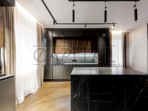 будинок за адресою смт. Козин, Затишна вул.