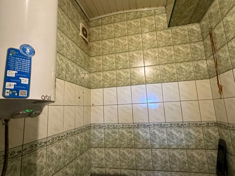 комерційна за адресою Зернова вул., 4