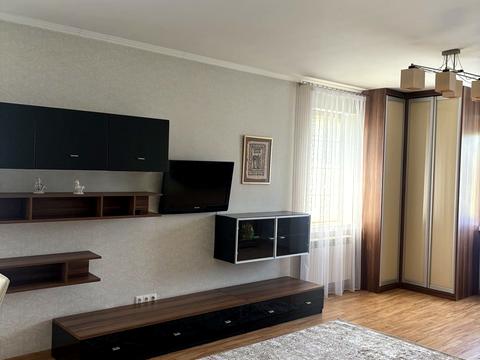 квартира за адресою Зимова вул., 35